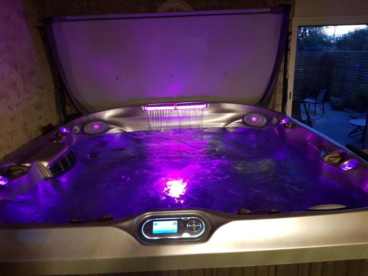 Le Grand Cedre Spa Et Sauna Interieur Piscine Marolles  Eksteriør billede